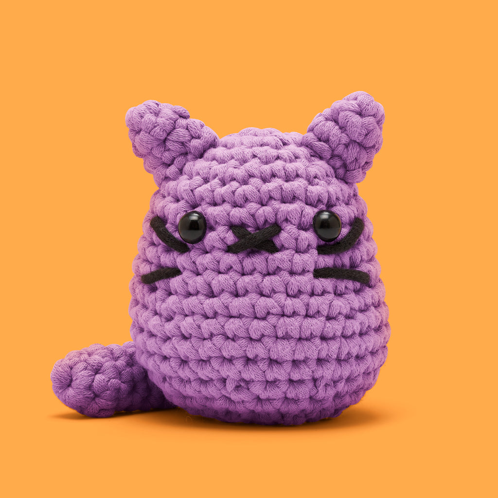 Salem the Halloween Cat Crochet Kit