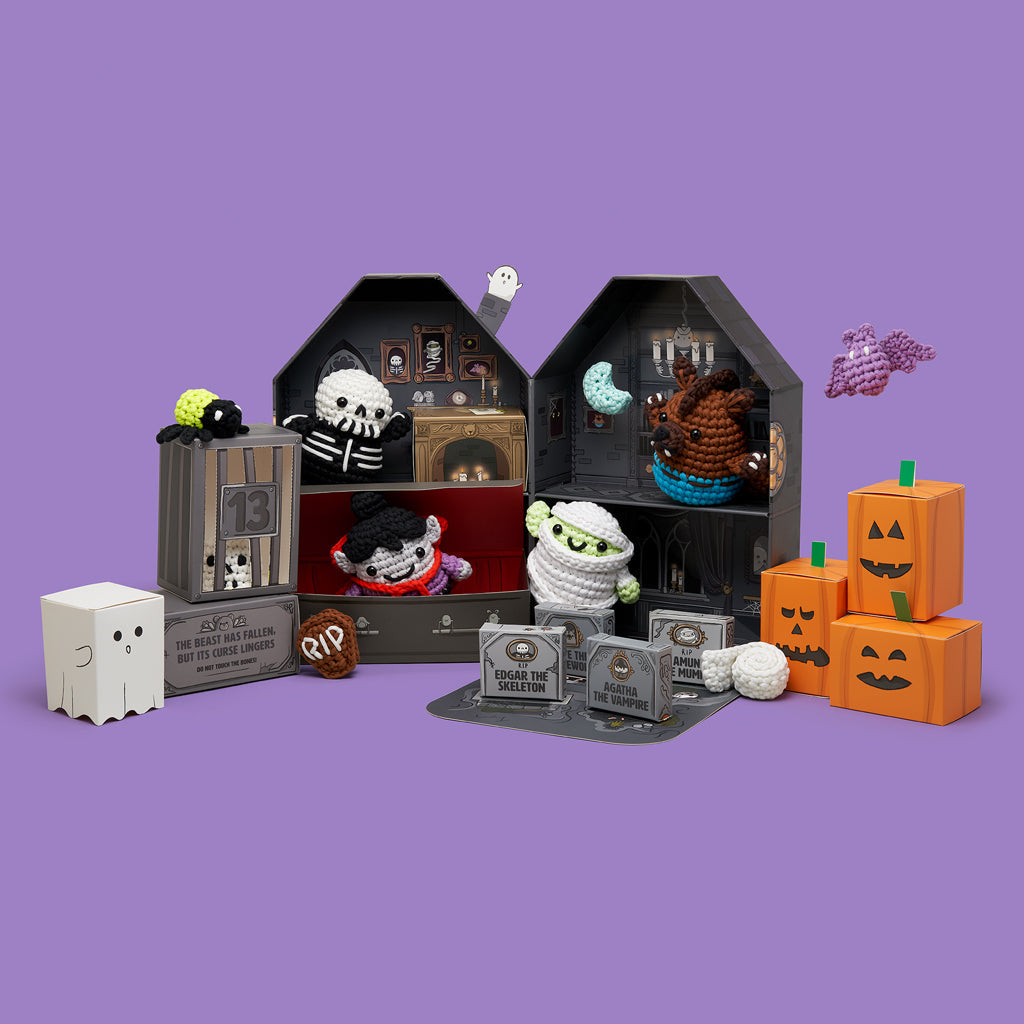 Eerie-sistibly Woobly Haunted House Box